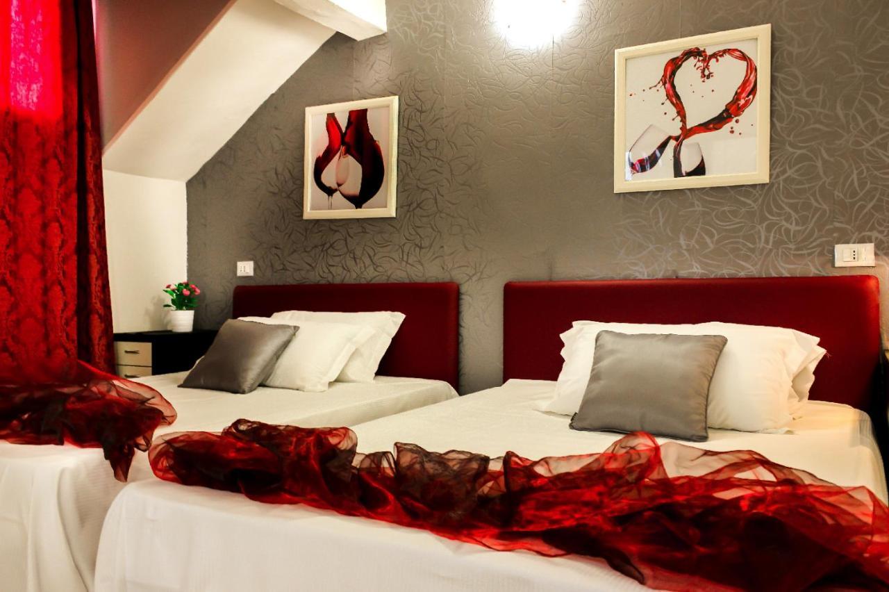 Hotel Rossovino Milano Buitenkant foto