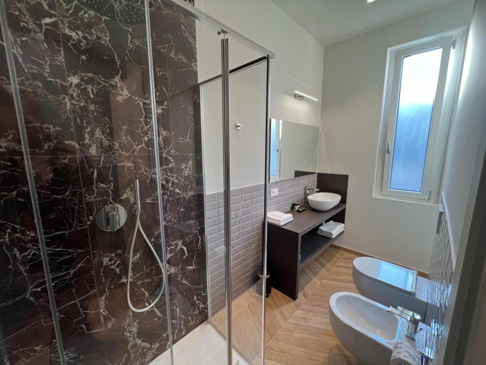 Hotel Rossovino Milano Buitenkant foto